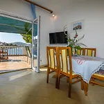 Kresimir Apartment *