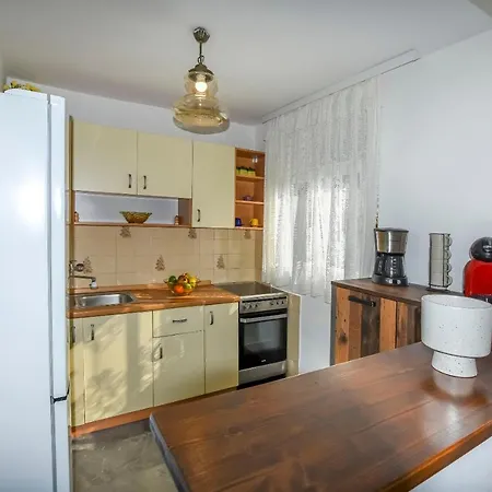 Apartment Kresimir *