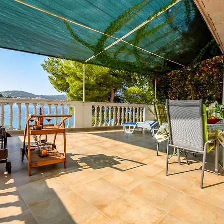 Kresimir Apartman Razanj