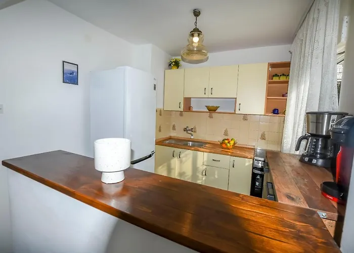 Kresimir Apartamento Ražanj