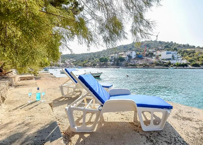 Kresimir Apartamento Ražanj